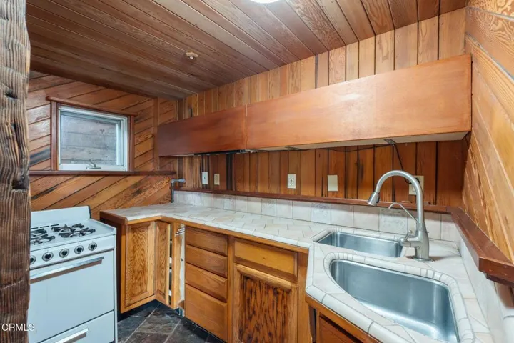 Kitchen in West Wing