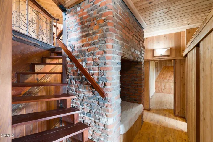 2nd Floor Below Entry Floor