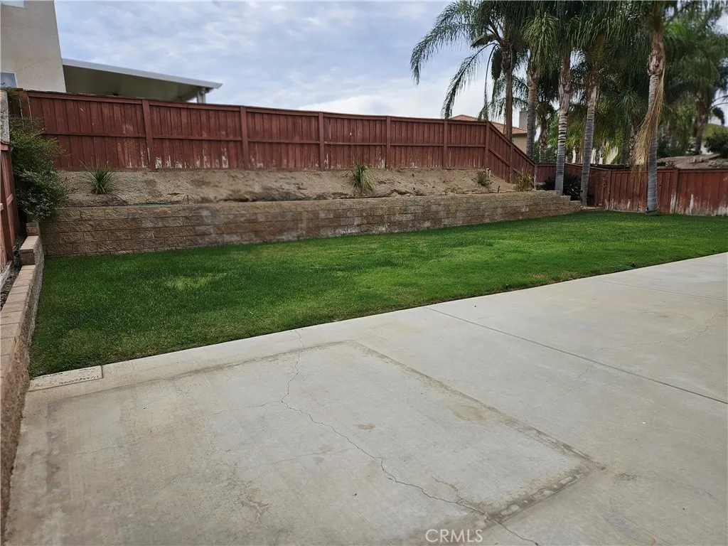 19689 Allenhurst Street, Riverside, California 92508 home-pic-2