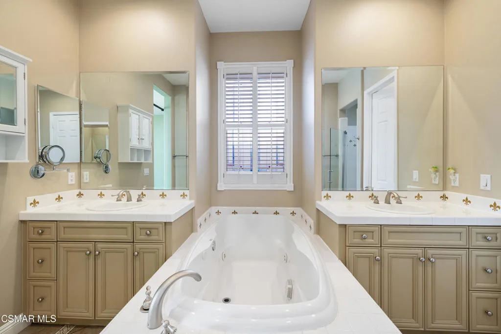 4920 Corral Street, Simi Valley, California 93063 home-pic-20