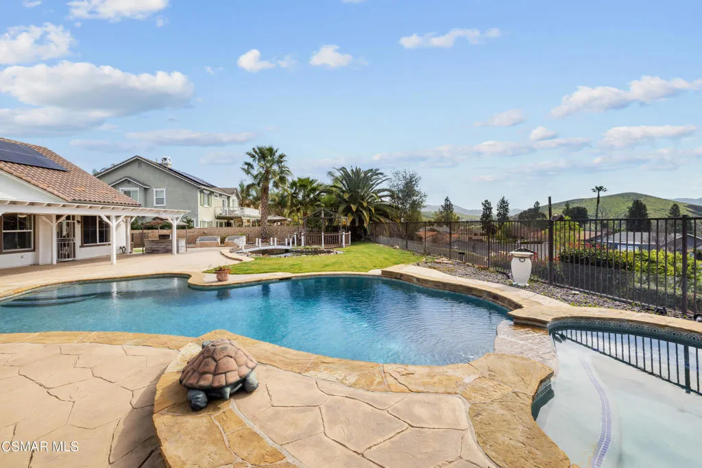 4920 Corral Street, Simi Valley, California 93063 home-pic-39