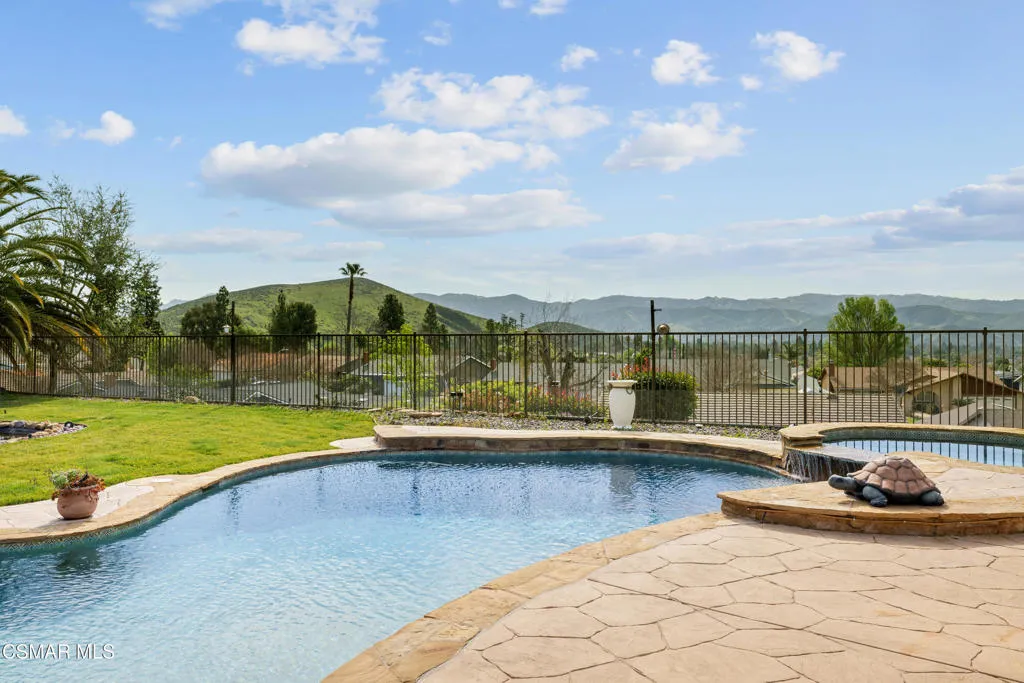 4920 Corral Street, Simi Valley, California 93063 home-pic-34
