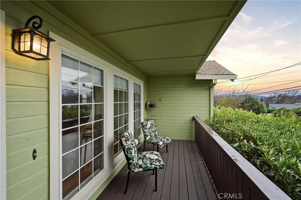 Welcoming front porch.