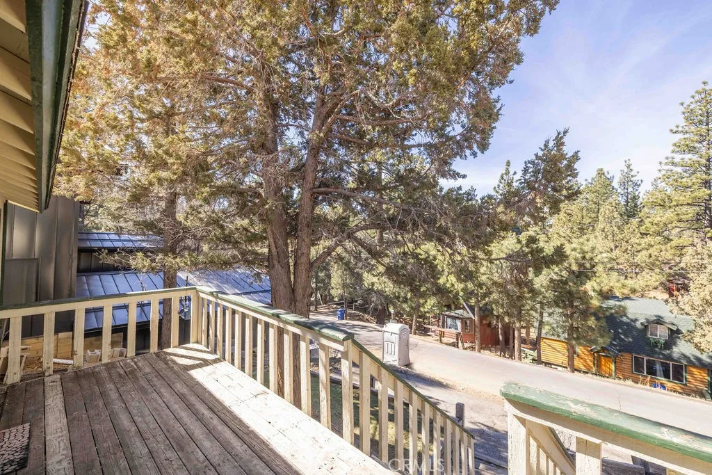 151 Vista, Sugarloaf, California 92386 home-pic-25