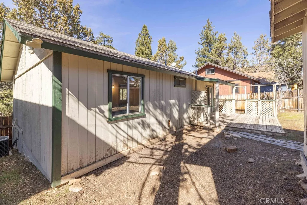151 Vista, Sugarloaf, California 92386 home-pic-23