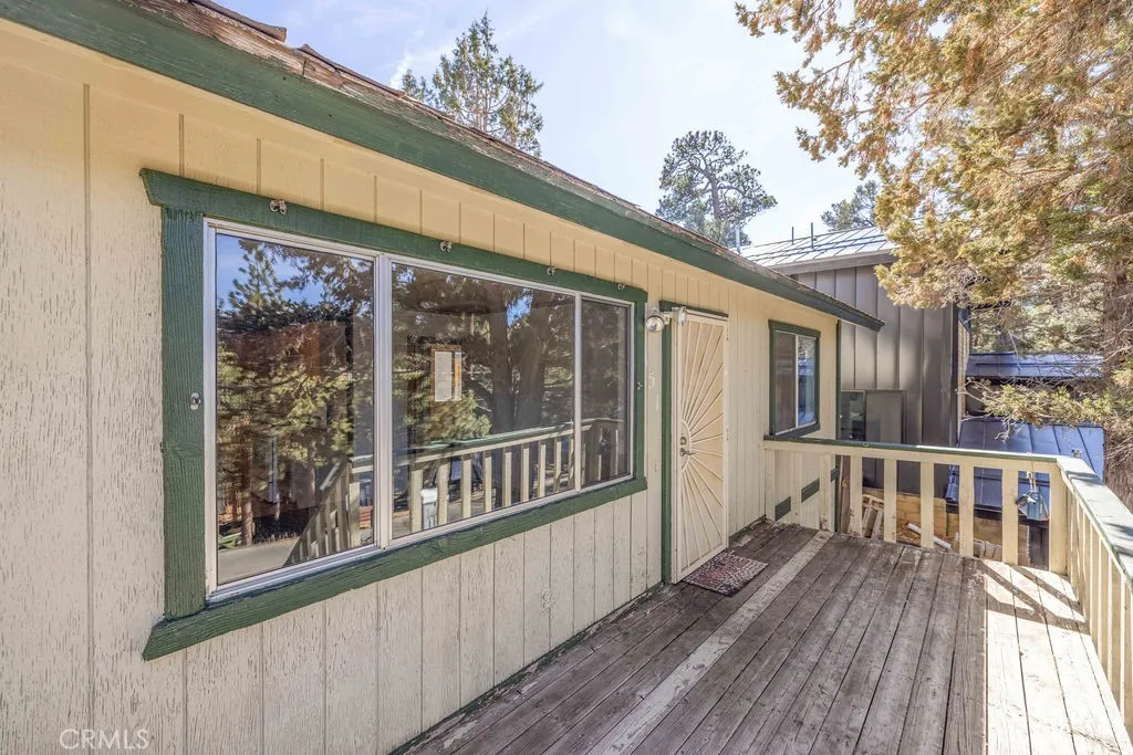 151 Vista, Sugarloaf, California 92386 home-pic-2