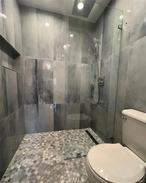 5460 White Oak A305, Encino, California 91316 home-pic-6