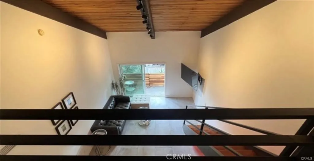 5460 White Oak A305, Encino, California 91316 home-pic-19