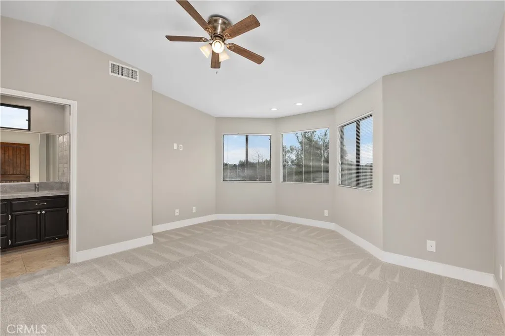 18434 Ramona View Drive, Ramona, California 92065 home-pic-24