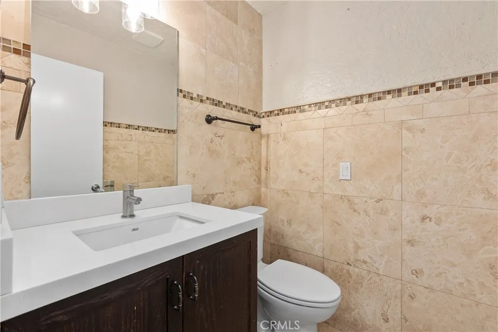18434 Ramona View Drive, Ramona, California 92065 home-pic-20