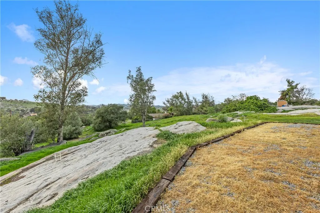 18434 Ramona View Drive, Ramona, California 92065 home-pic-43