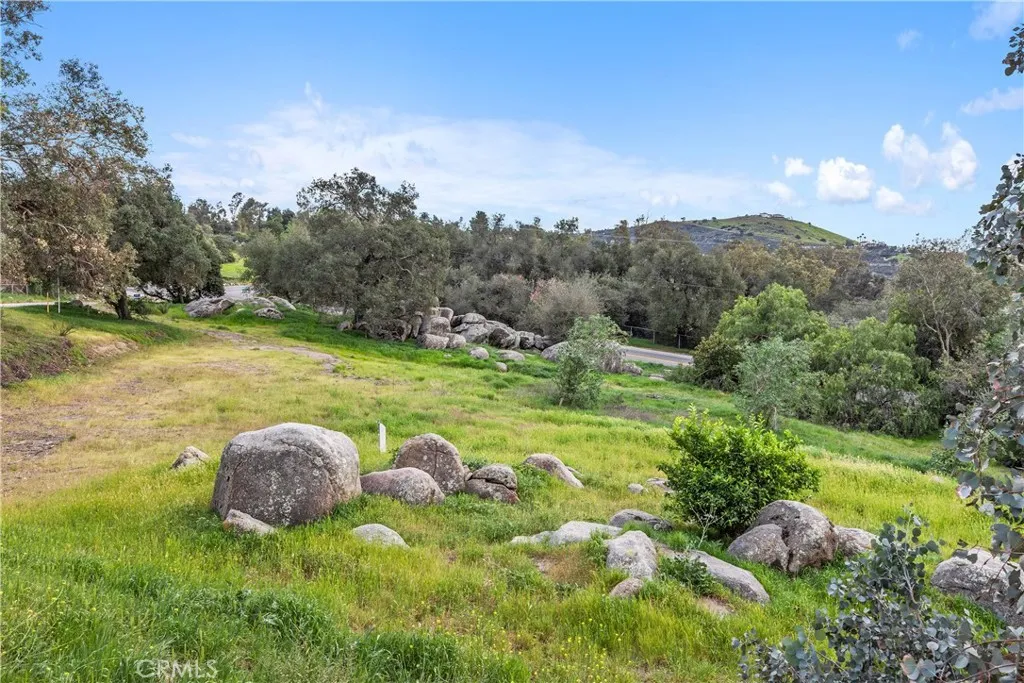 18434 Ramona View Drive, Ramona, California 92065 home-pic-42