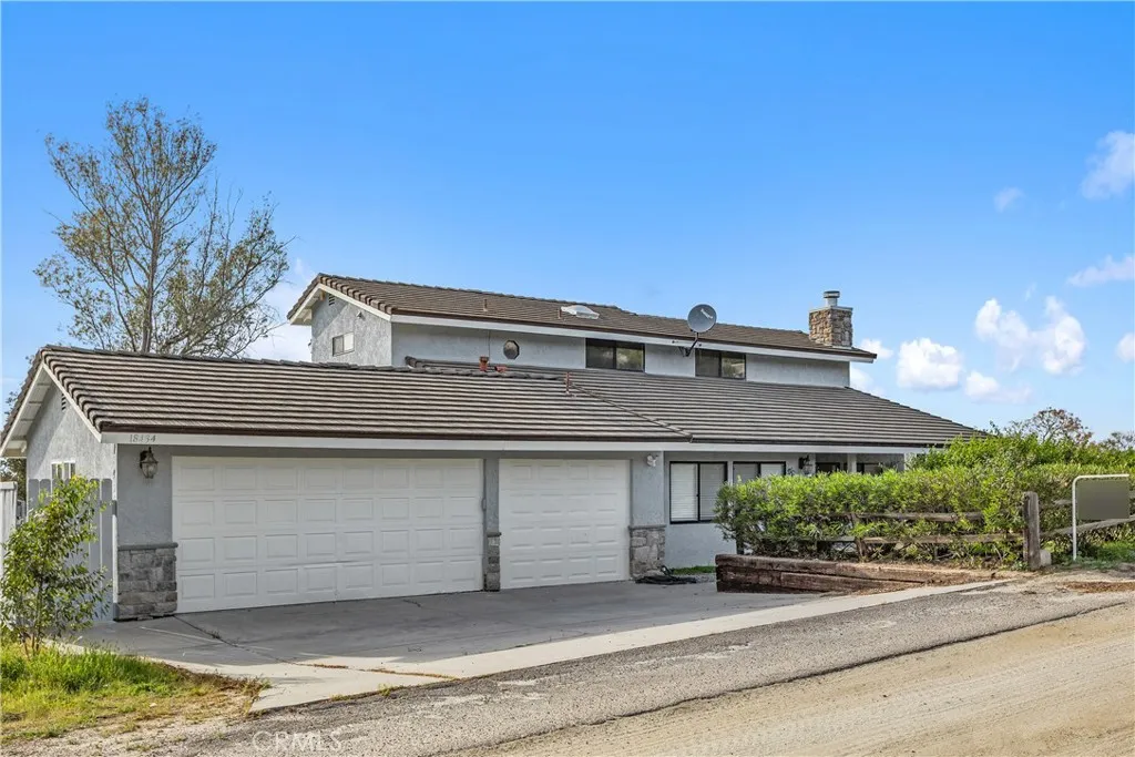 18434 Ramona View Drive, Ramona, California 92065 home-pic-33