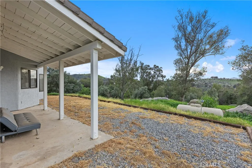 18434 Ramona View Drive, Ramona, California 92065 home-pic-36