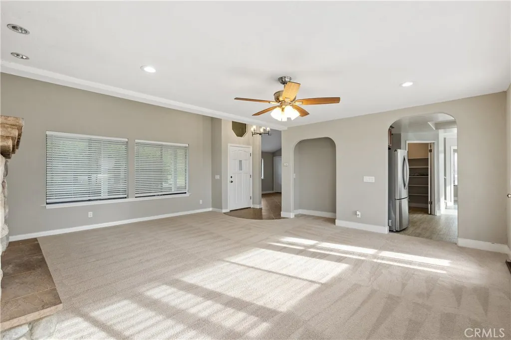 18434 Ramona View Drive, Ramona, California 92065 home-pic-9