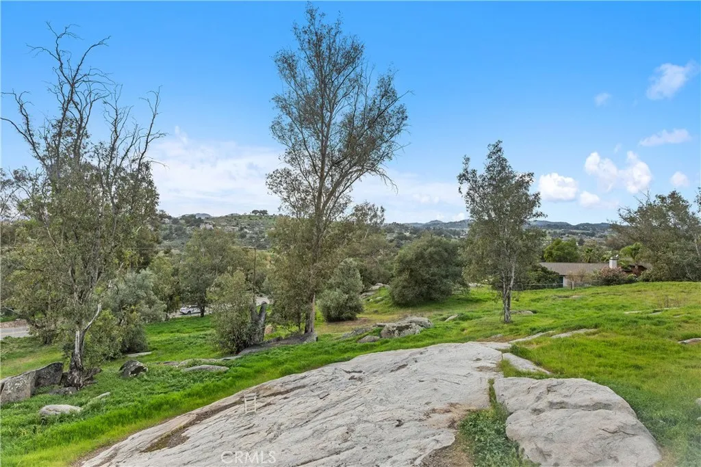 18434 Ramona View Drive, Ramona, California 92065 home-pic-39
