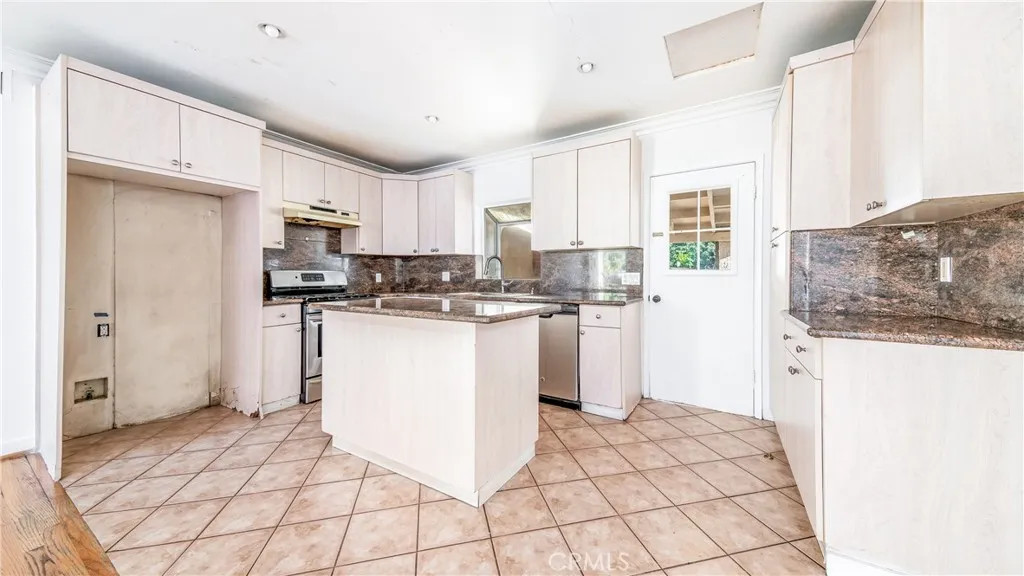 1126 Rosedale, Glendale, California 91201 home-pic-10