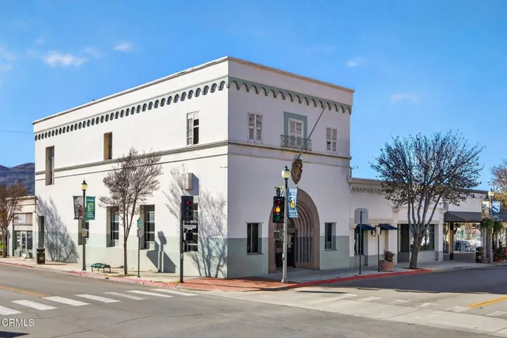 4-web-or-mls-Upmarket Media-948EMain068