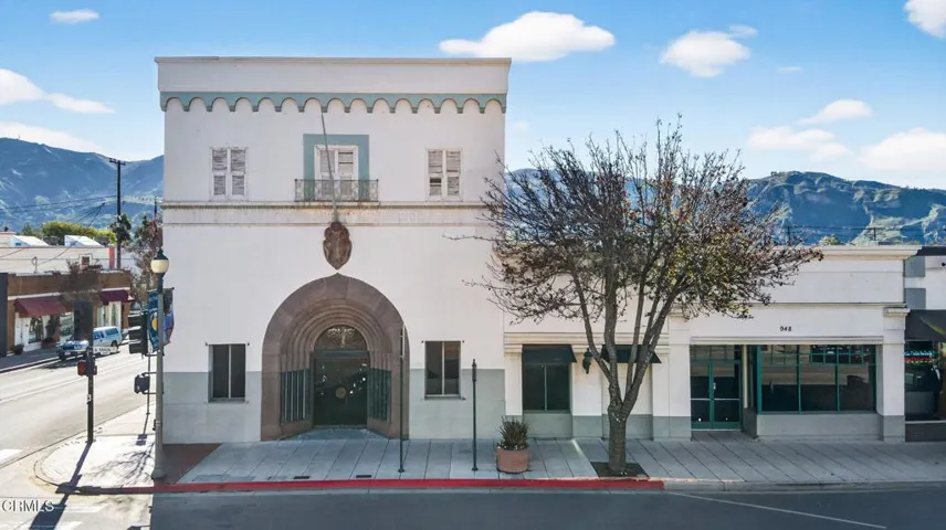 1-web-or-mls-Upmarket Media-948EMai-aer-