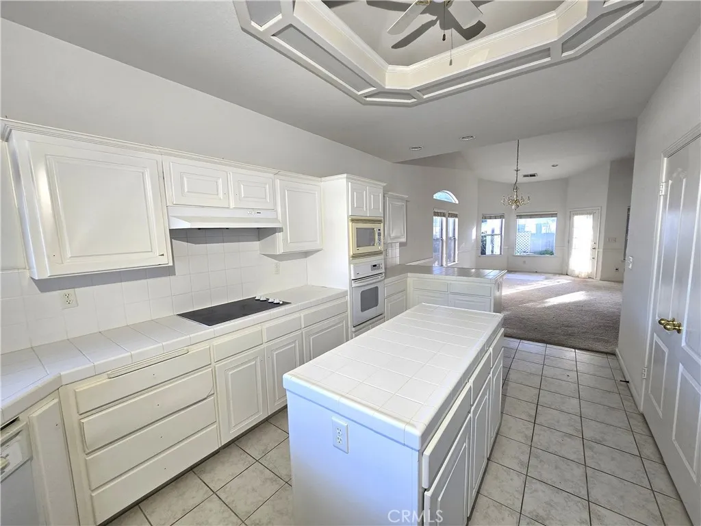 10168 N Price, Fresno, California 93730 home-pic-11