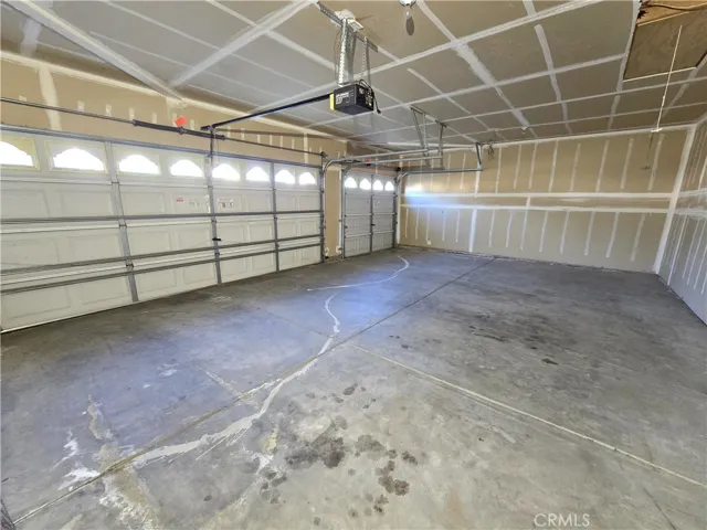 3-Car Garage