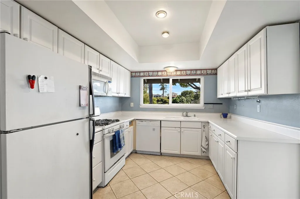 404 Calle Vista Torito, San Clemente, California 92672 home-pic-8