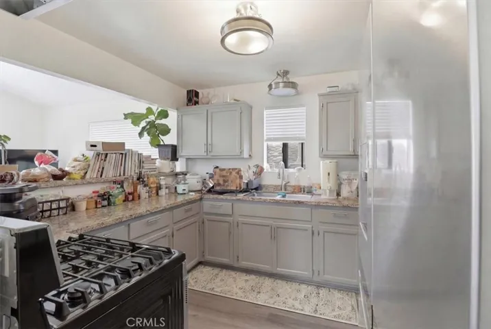 Back Unit 2 Bed/2 Bath