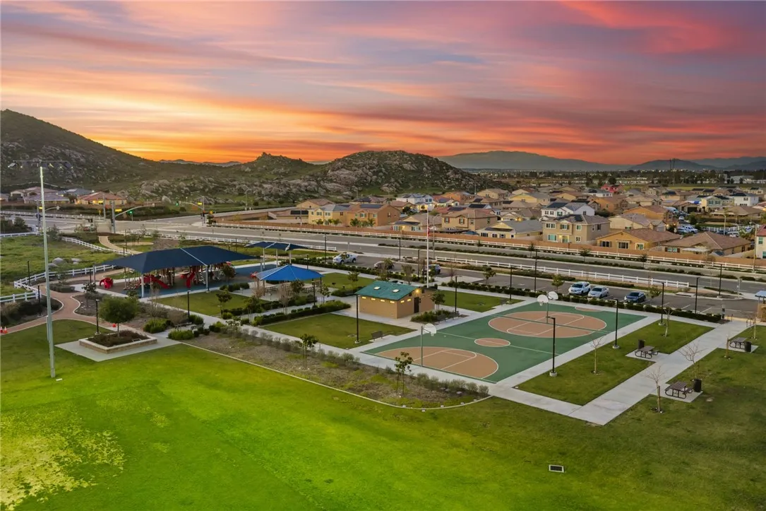 28265 Abbey, Menifee, California 92585 home-pic-45