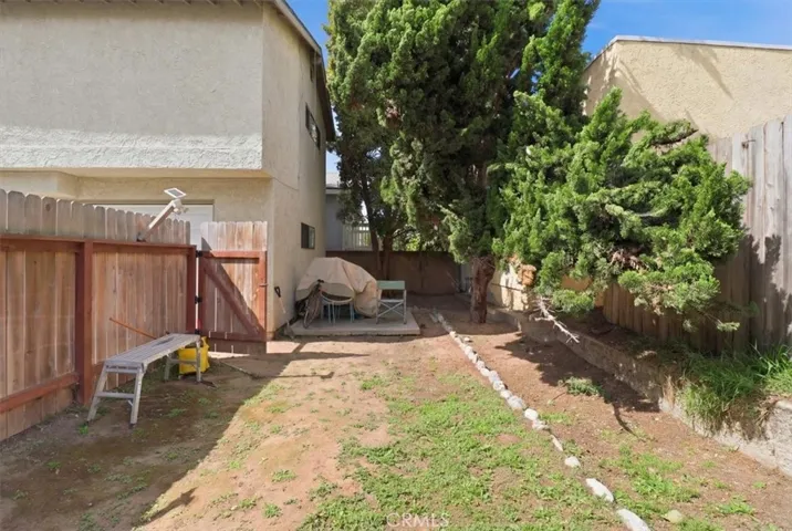 Back Unit Private Yard