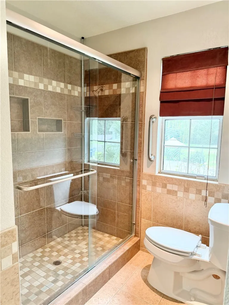 5561 Brighton Court, Atwater, California 95301 home-pic-30