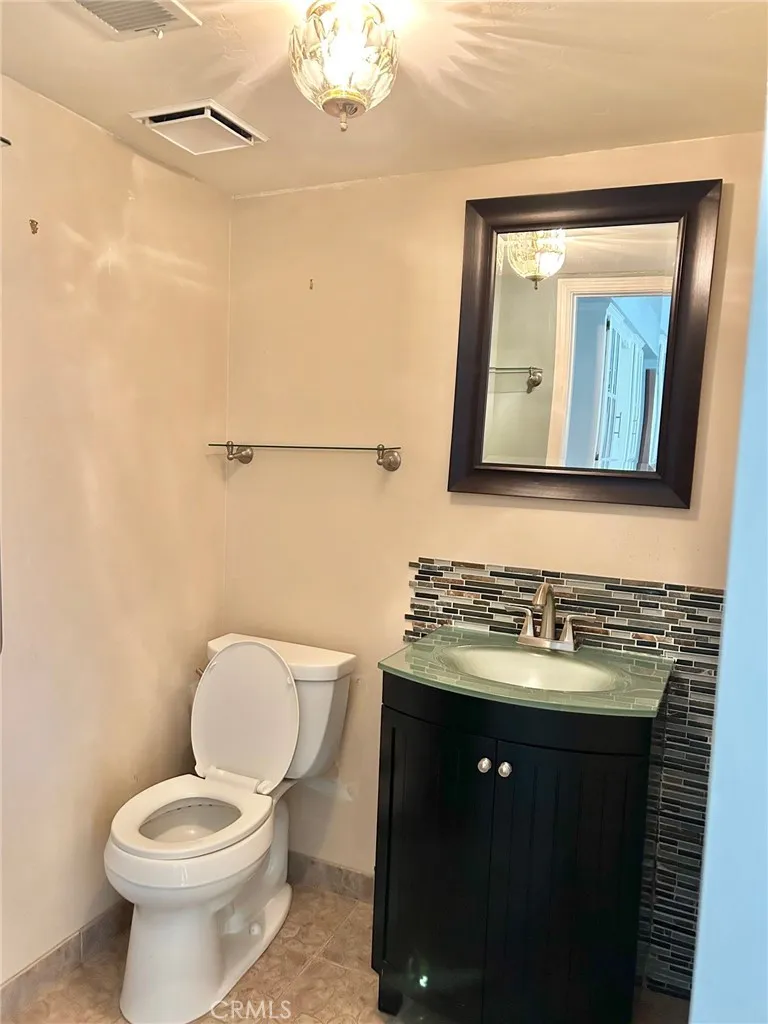5561 Brighton Court, Atwater, California 95301 home-pic-12