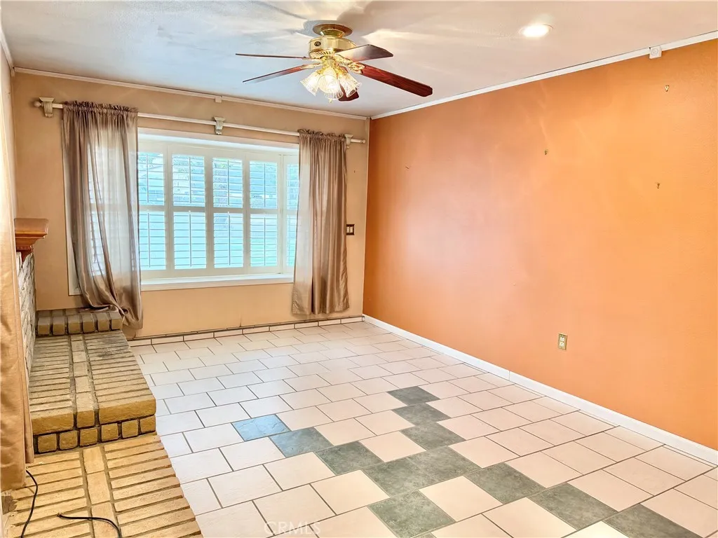 5561 Brighton Court, Atwater, California 95301 home-pic-16