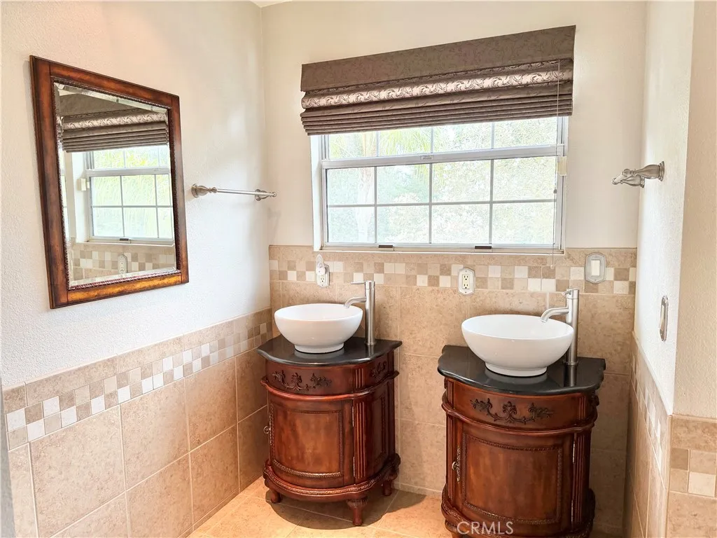 5561 Brighton Court, Atwater, California 95301 home-pic-29