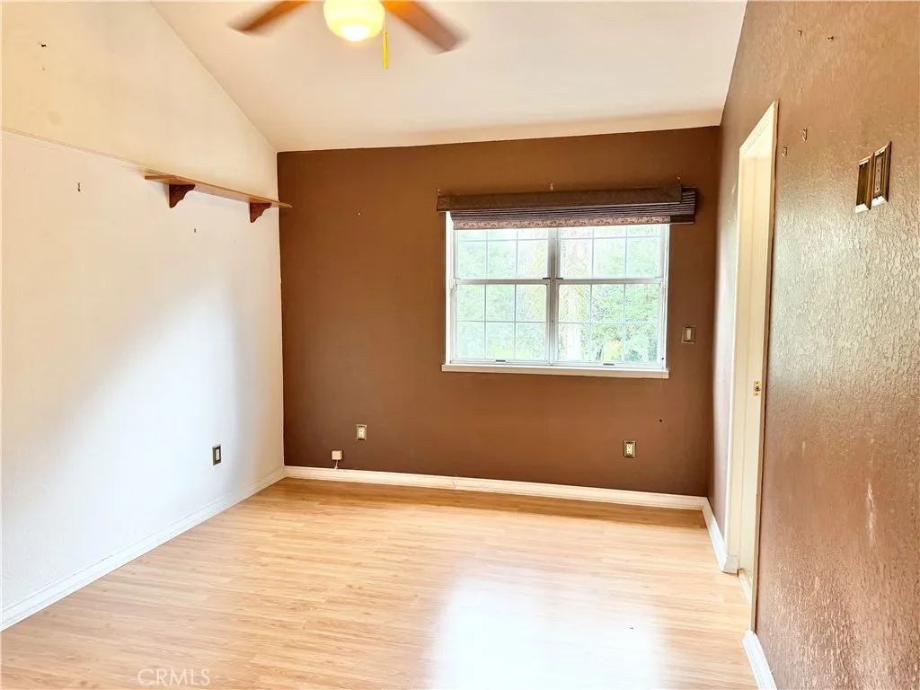5561 Brighton Court, Atwater, California 95301 home-pic-21