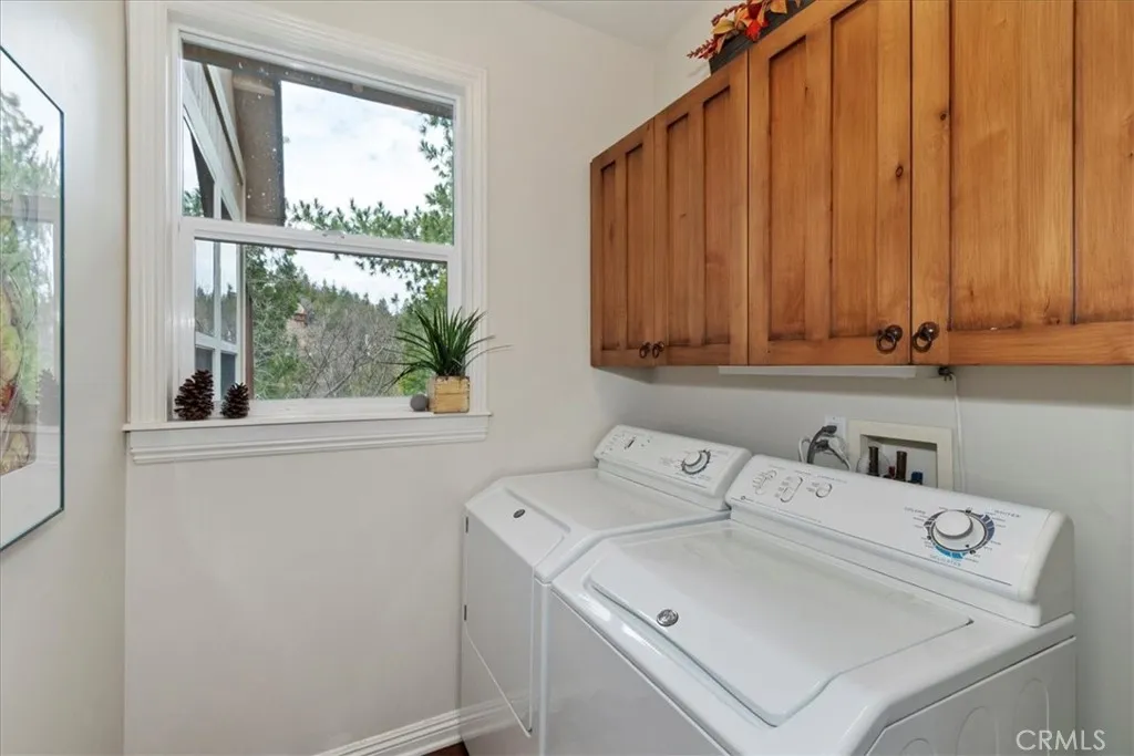 1254 Calgary, Lake Arrowhead, California 92352 home-pic-48