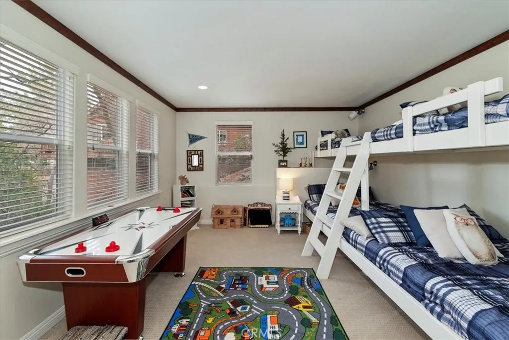 1254 Calgary, Lake Arrowhead, California 92352 home-pic-39