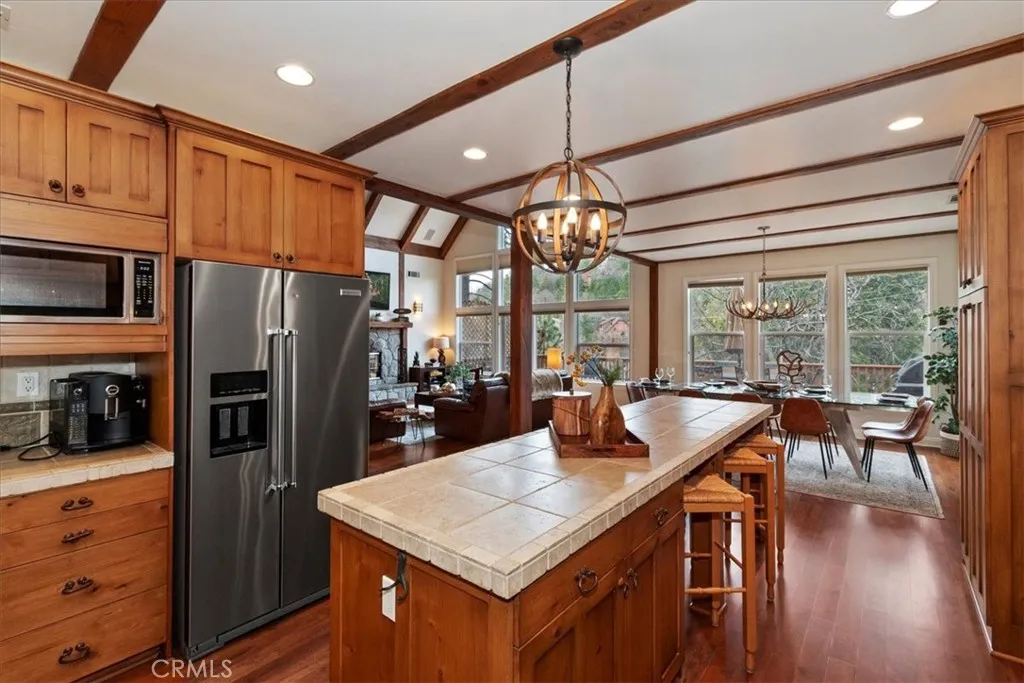 1254 Calgary, Lake Arrowhead, California 92352 home-pic-24