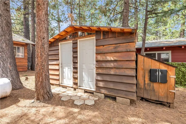 42660 La Placida, Big Bear Lake, California 92315