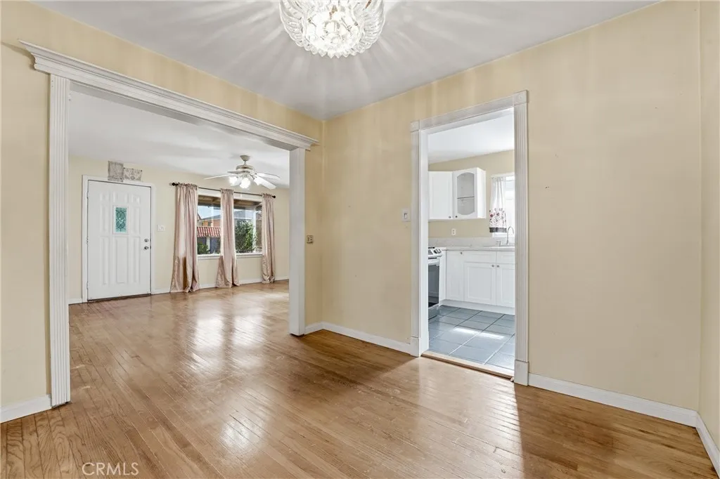 5945 Gardenia Avenue, Long Beach, California 90805 home-pic-17