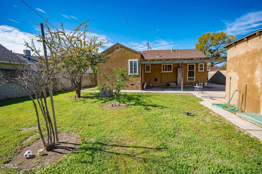10542 Rainier Street, Sun Valley, California 91352 home-pic-23