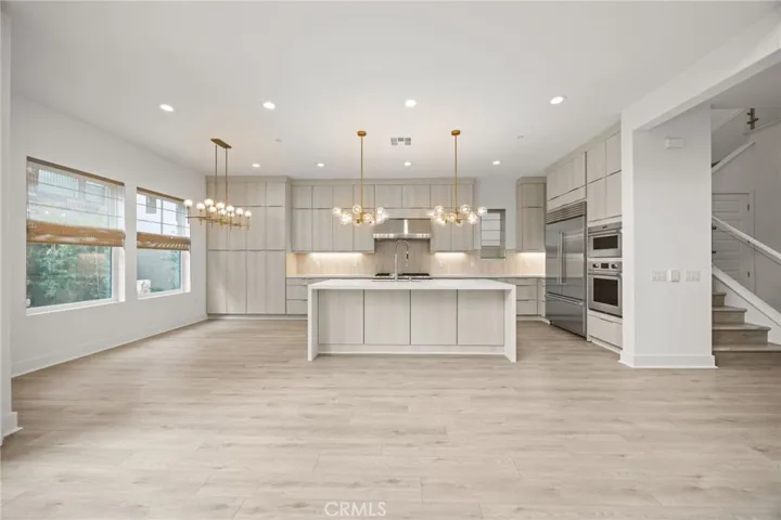 157 Creation St, Irvine, California 92618