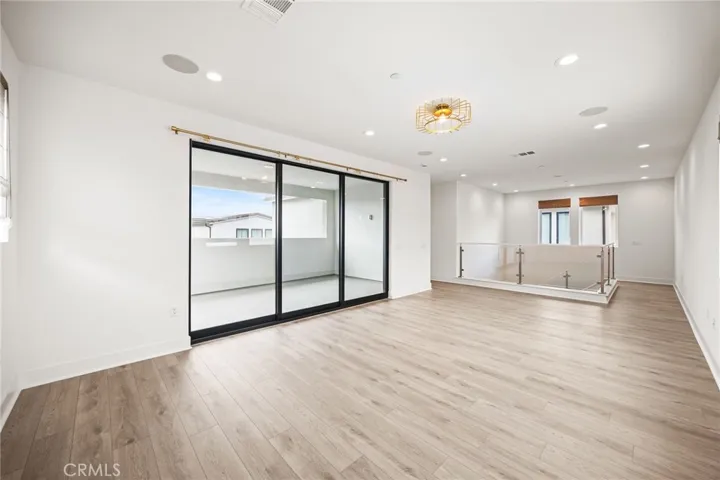 157 Creation St, Irvine, California 92618