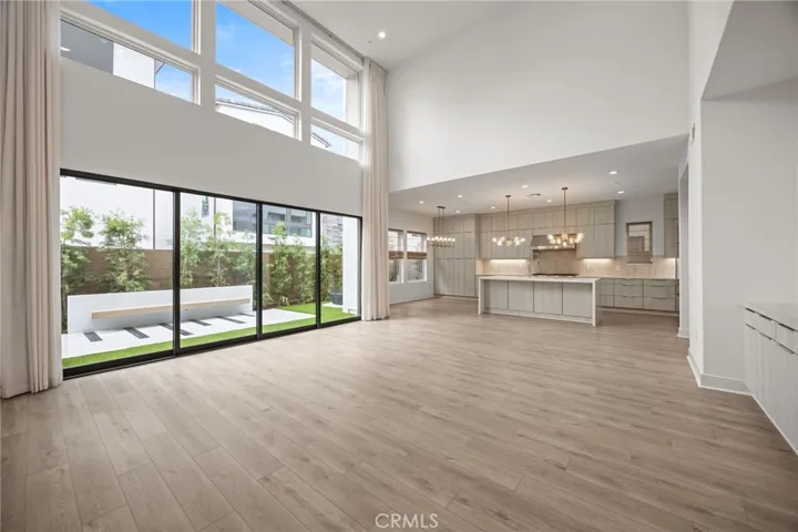 157 Creation St, Irvine, California 92618