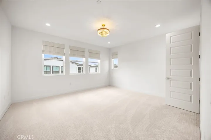 157 Creation St, Irvine, California 92618