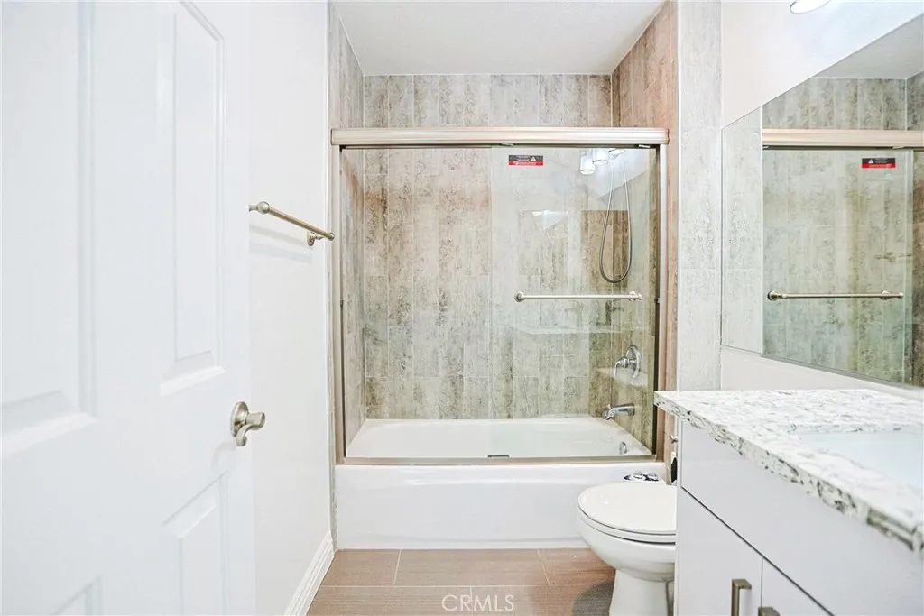 8755 E Garden View, Anaheim, California 92808 home-pic-33