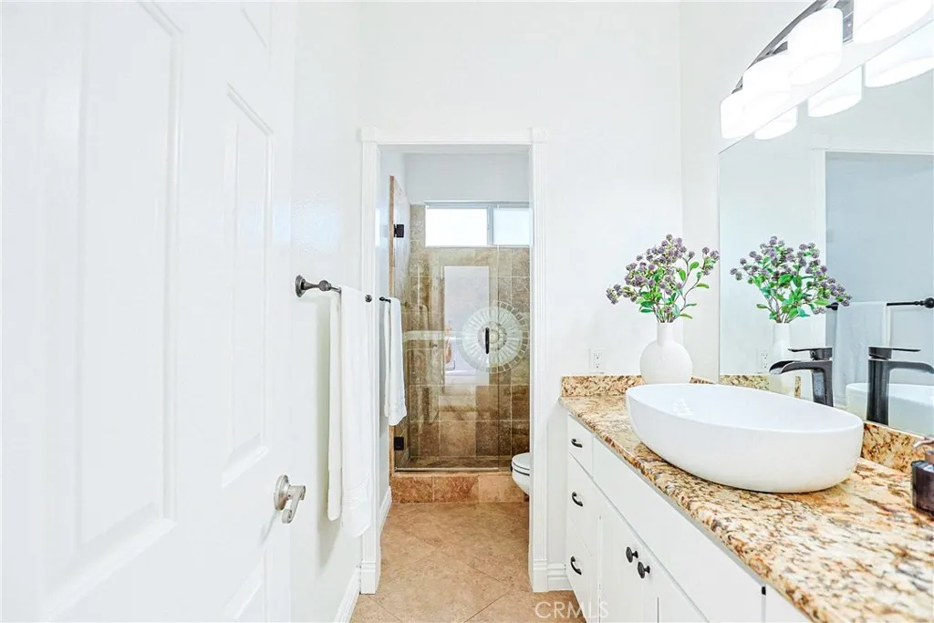8755 E Garden View, Anaheim, California 92808 home-pic-55
