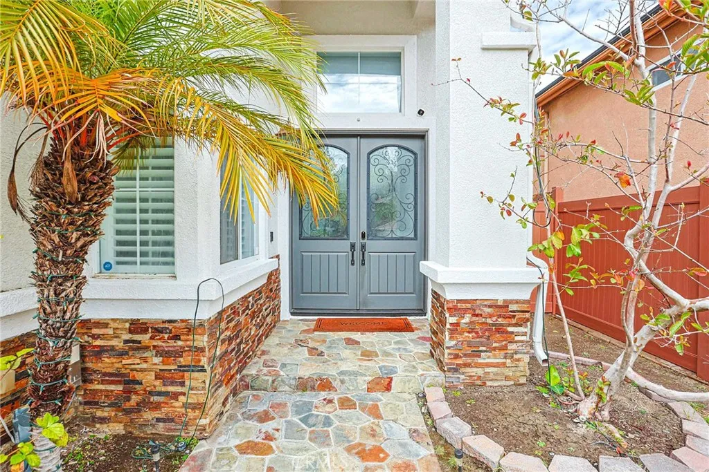 8755 E Garden View, Anaheim, California 92808 home-pic-7