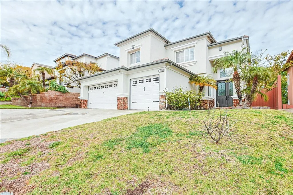 8755 E Garden View, Anaheim, California 92808 home-pic-5