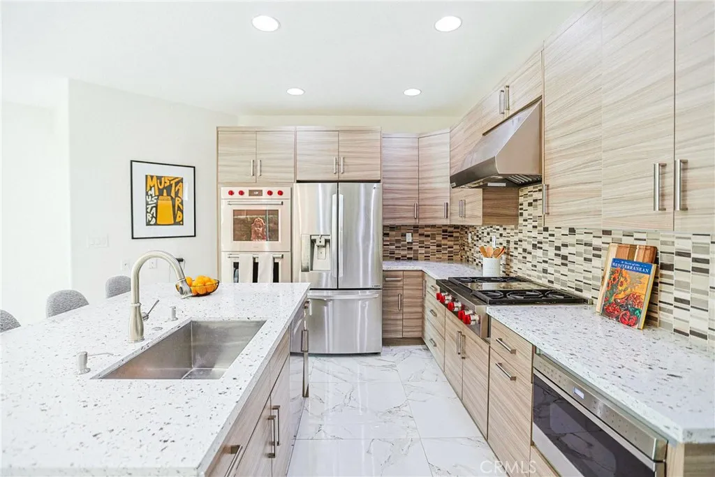 8755 E Garden View, Anaheim, California 92808 home-pic-27