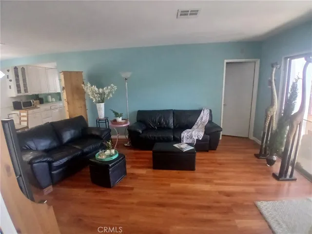 7650 Wilbur Avenue, Reseda, California 91335